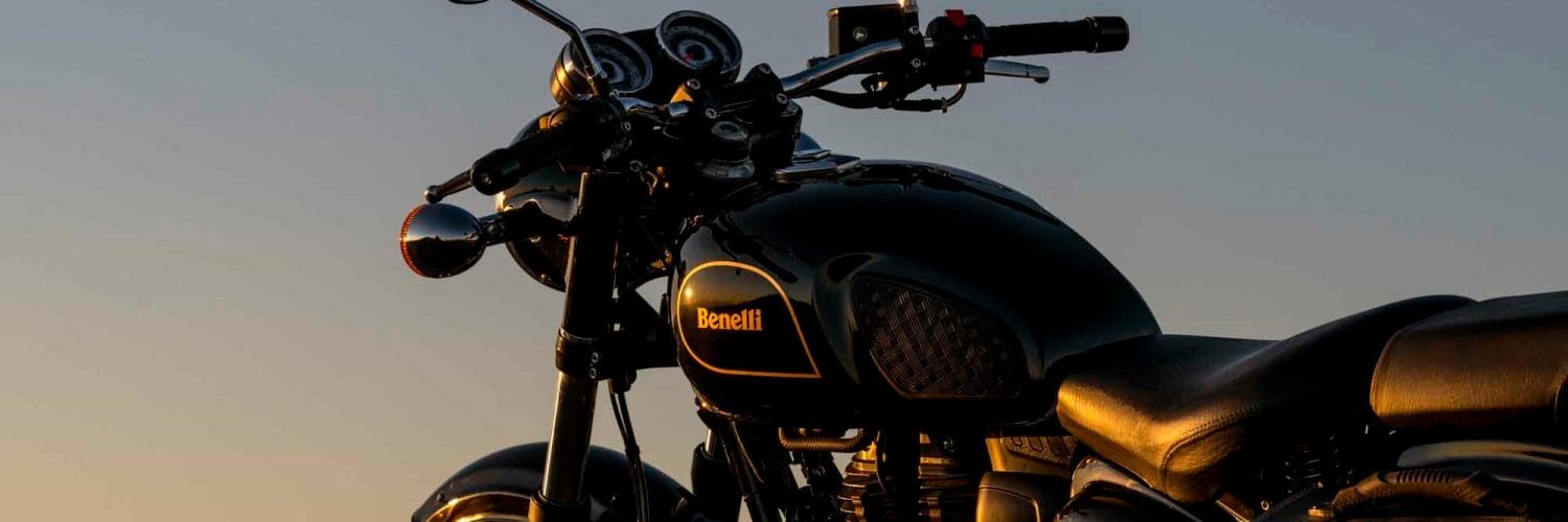 Benelli Imperale 400 MOTORCYCLE NEWS APP MOTORRAD NACHRICHTEN APP MotorcyclesNews 6