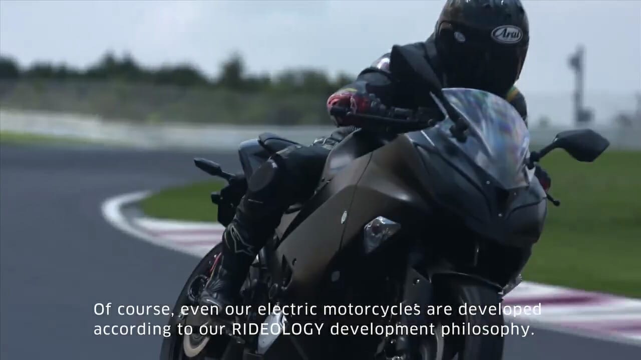 Kawasakis Elektro-Ninja bekommt einen Namen
- auch in der MOTORRAD NACHRICHTEN APP