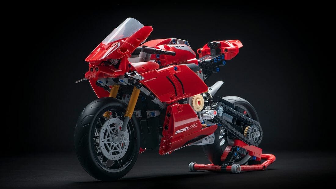 Ducati Panigale V4 R from Lego
- also in the MOTORCYCLE NEWS APP