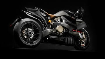 Vyrus-Alyen-MOTORCYCLE-NEWS-APP-MOTORRAD-NACHRICHTEN-APP-MotorcyclesNews-8