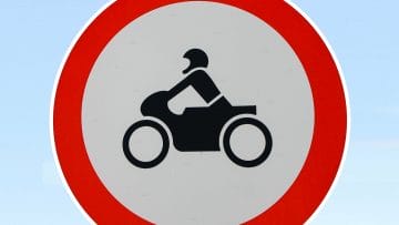 Streckensperrung für Motorräder Pixabay