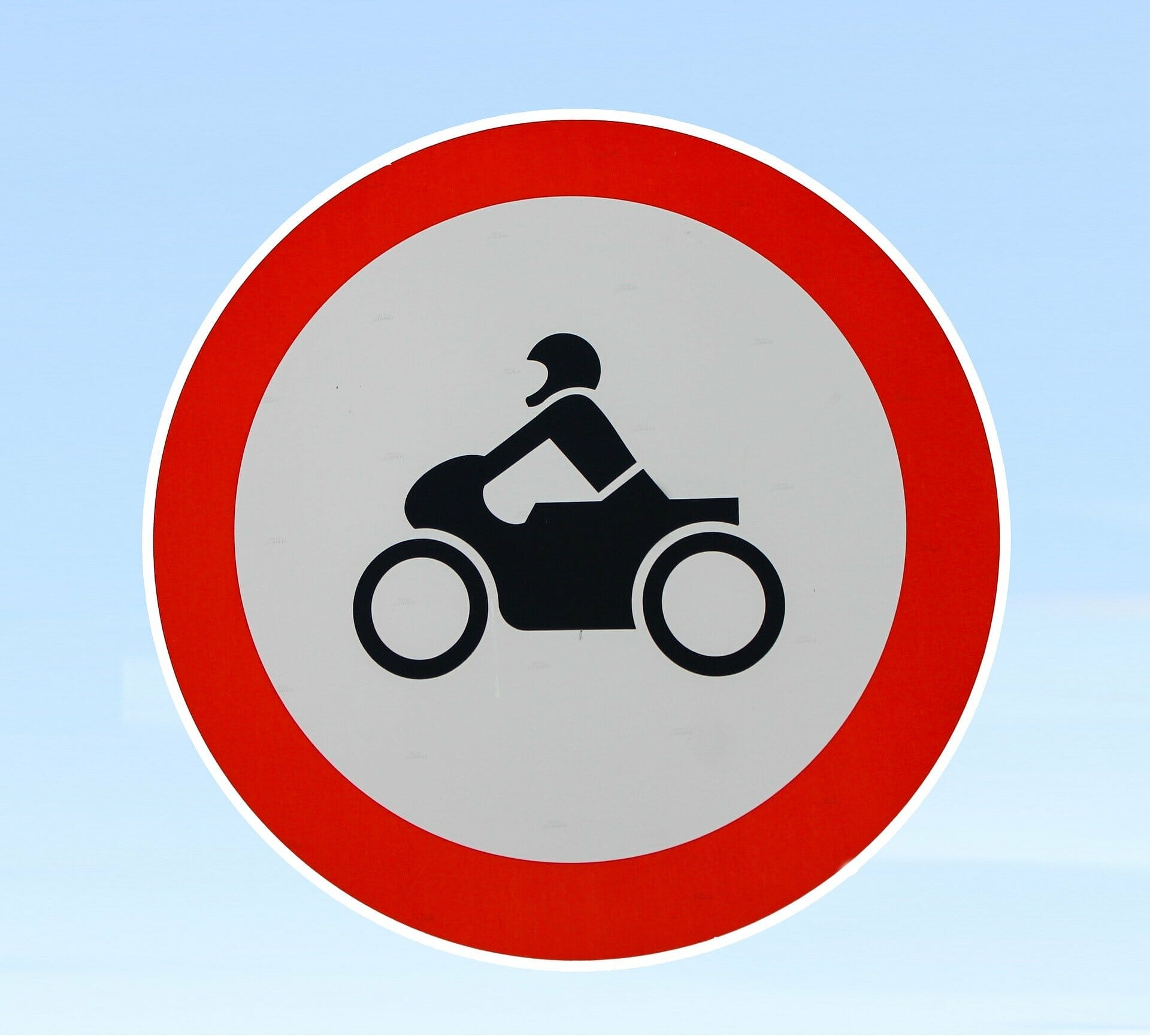 Bayern – Neue (vorübergehende) Streckensperrung für Motorräder - auch in der MOTORRAD NACHRICHTEN APP via @motorradnachrichten