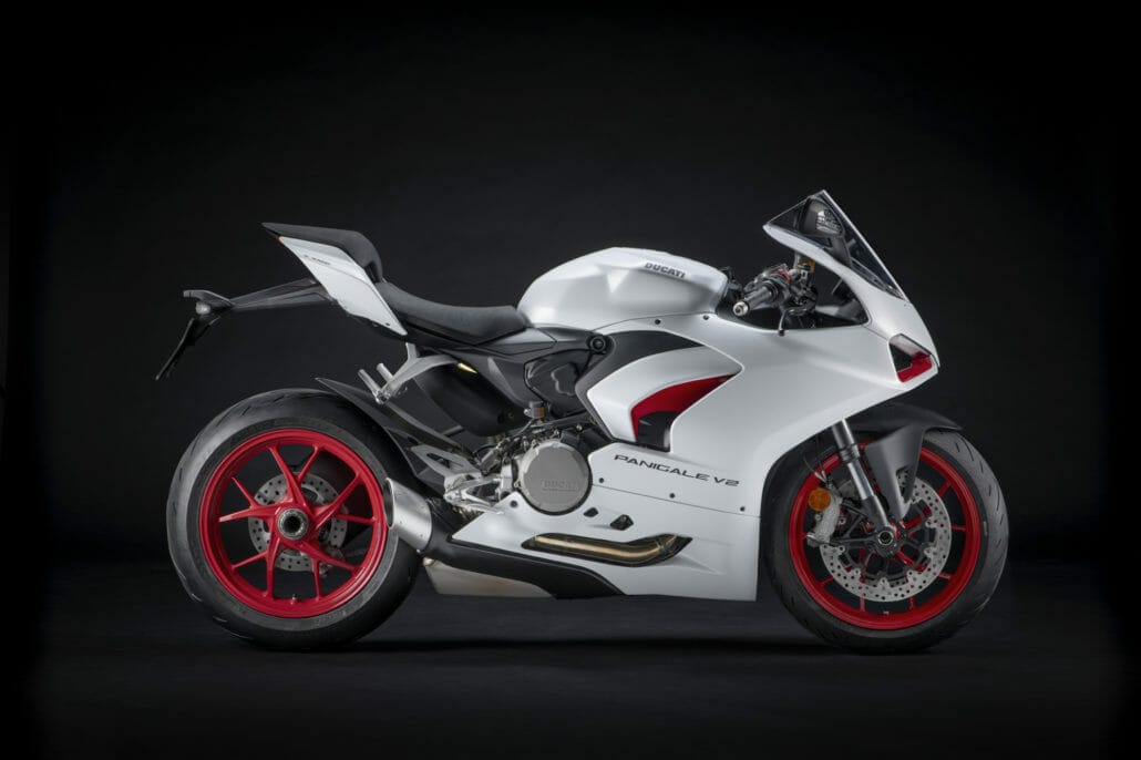 Ducati Panigale V2 White Rosso 2020 MN APP 2