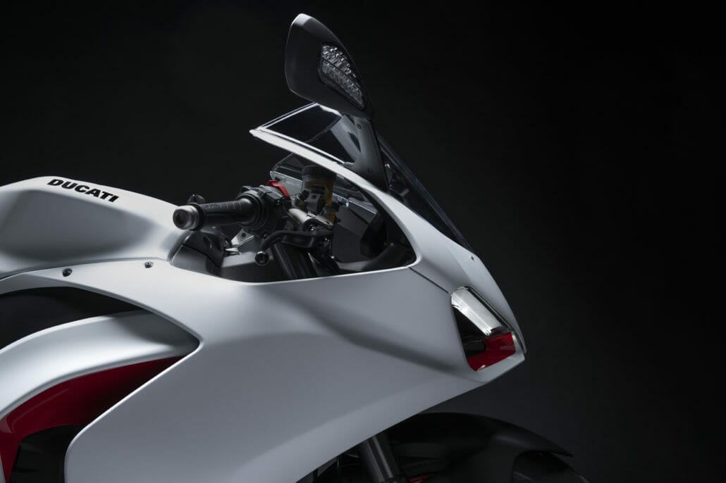 Ducati Panigale V2 White Rosso 2020 MN APP 20
