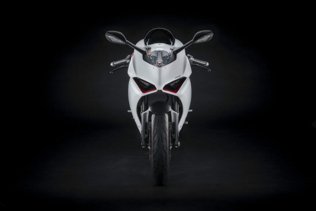 Ducati Panigale V2 White Rosso 2020 MN APP 8