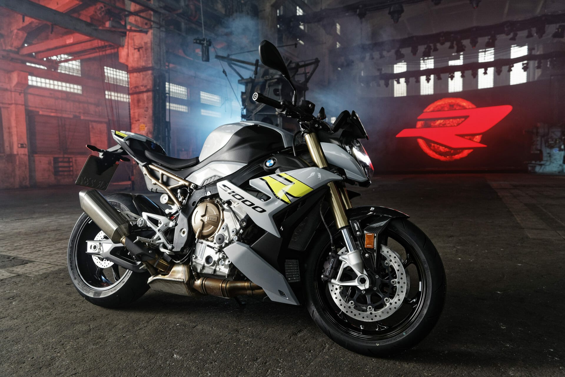 BMW presents new S 1000 R - Awaken the Daredevil
- also in the App MOTORCYCLE NEWS