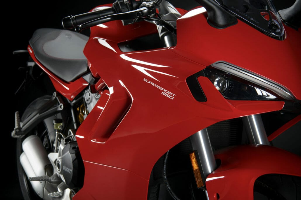 Ducati SuperSport 950 10