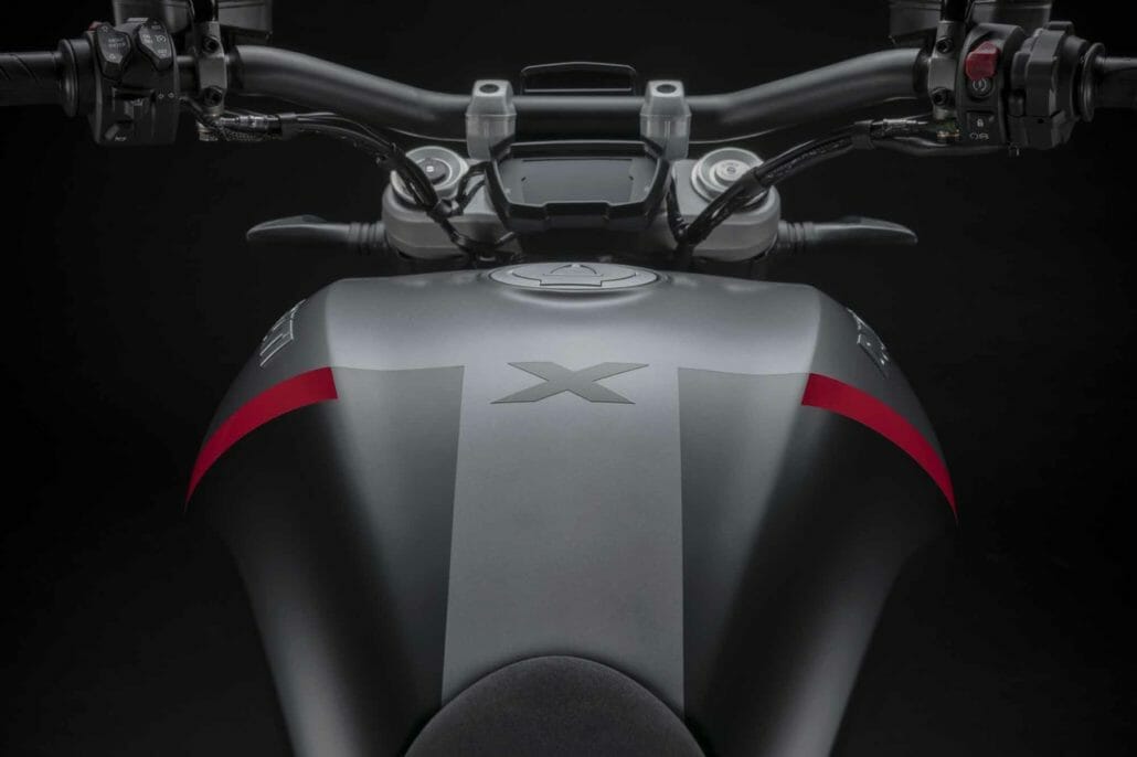 Ducati XDiavel Black Star 2021 7