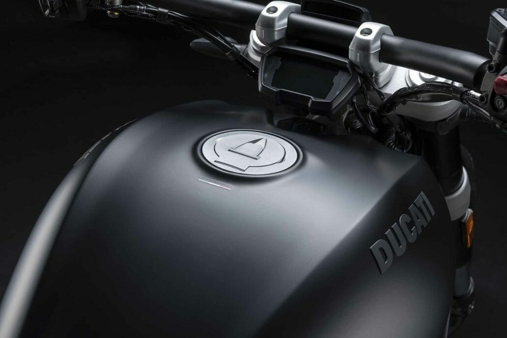 Ducati XDiavel Dark 2021 9
