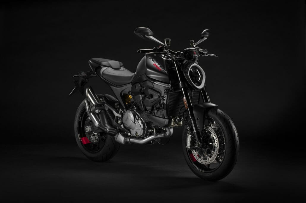 Ducati Monster 2021 11