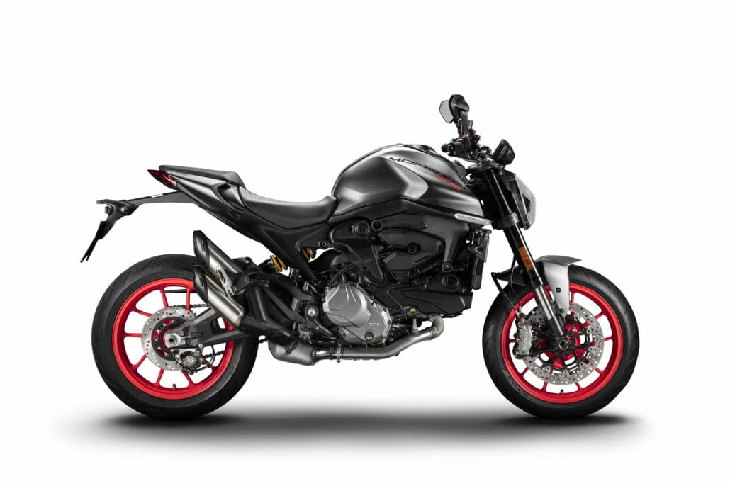 Ducati Monster 2021 16