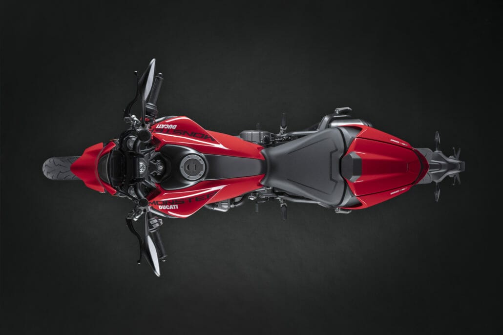 Ducati Monster 2021 26 1