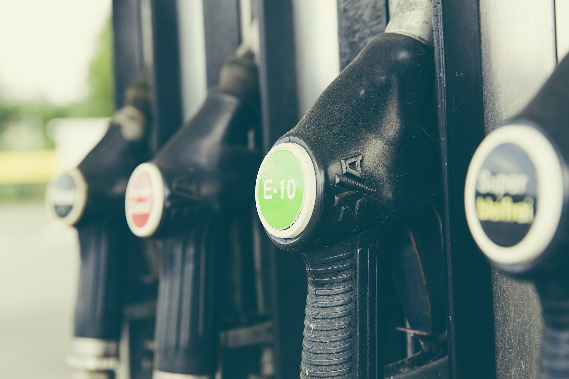 E10 Benzin kann schädlich sein
- auch in der MOTORRAD NACHRICHTEN APP