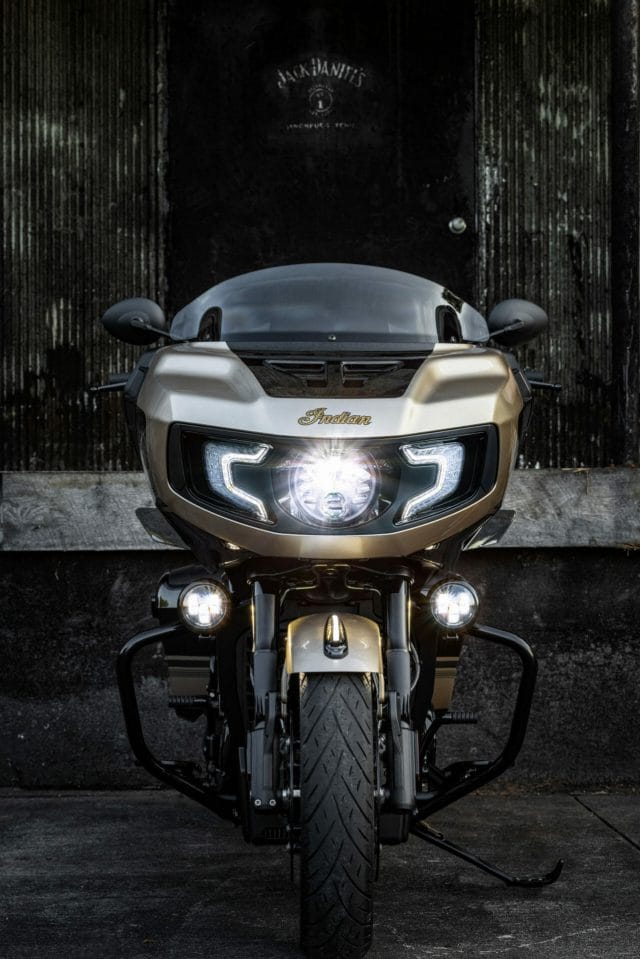 Indian Challenger Limited Jack Daniels Edition 2022 12 Indian Challenger Limited Jack Daniels Edition 2022 10 scaled