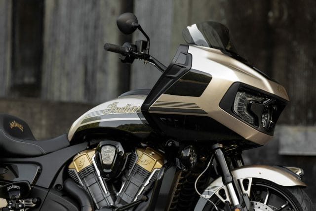 Indian Challenger Limited Jack Daniels Edition 2022 16 Indian Challenger Limited Jack Daniels Edition 2022 14