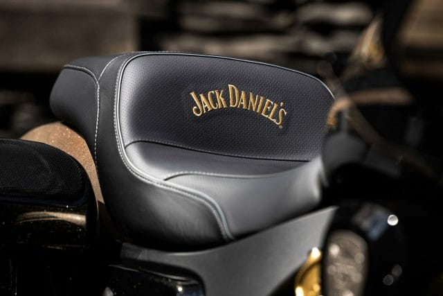 Indian Challenger Limited Jack Daniels Edition 2022 22
