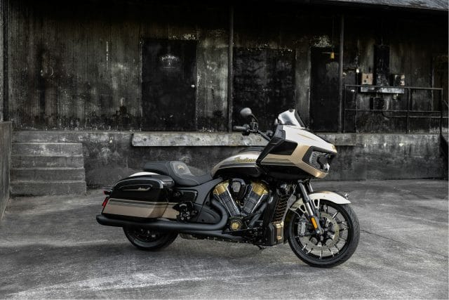 Indian Challenger Limited Jack Daniels Edition 2022 8 Indian Challenger Limited Jack Daniels Edition 2022 6