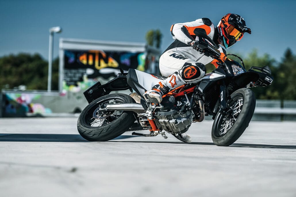 Clutch problems with the KTM 690 and Husqvarna 701
- also in the MOTORCYCLES.NEWS APP