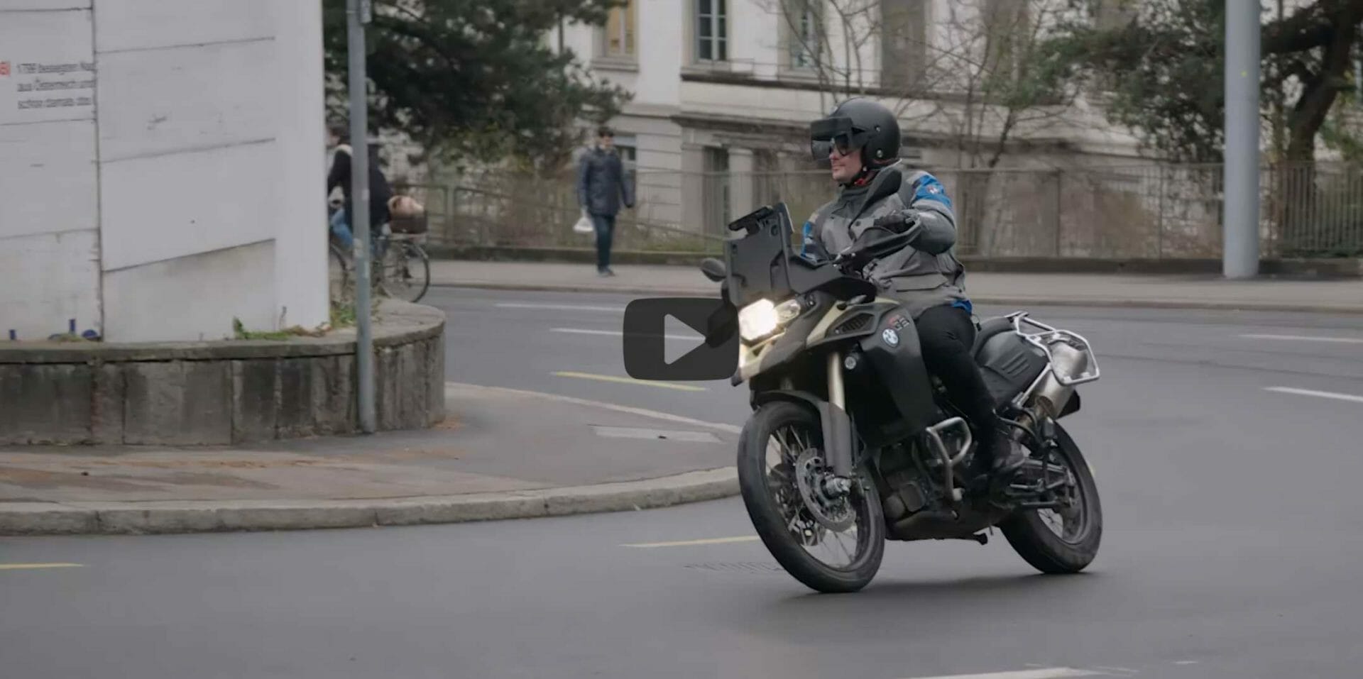 ETH wants to make motorcycling safer with augmented reality - also in the MOTORCYCLES.NEWS APP via @motorradnachrichten