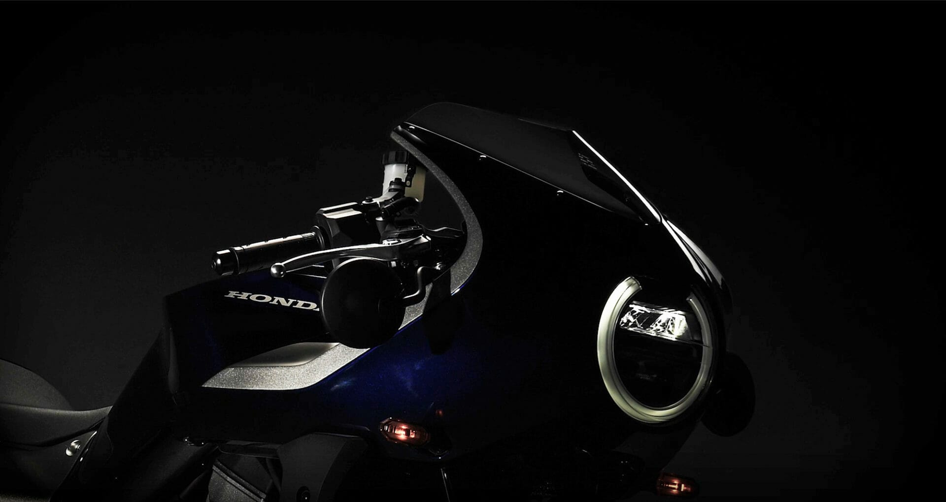 Honda Hawk 11, weitere Bilder und Details
- auch in der MOTORRAD NACHRICHTEN APP