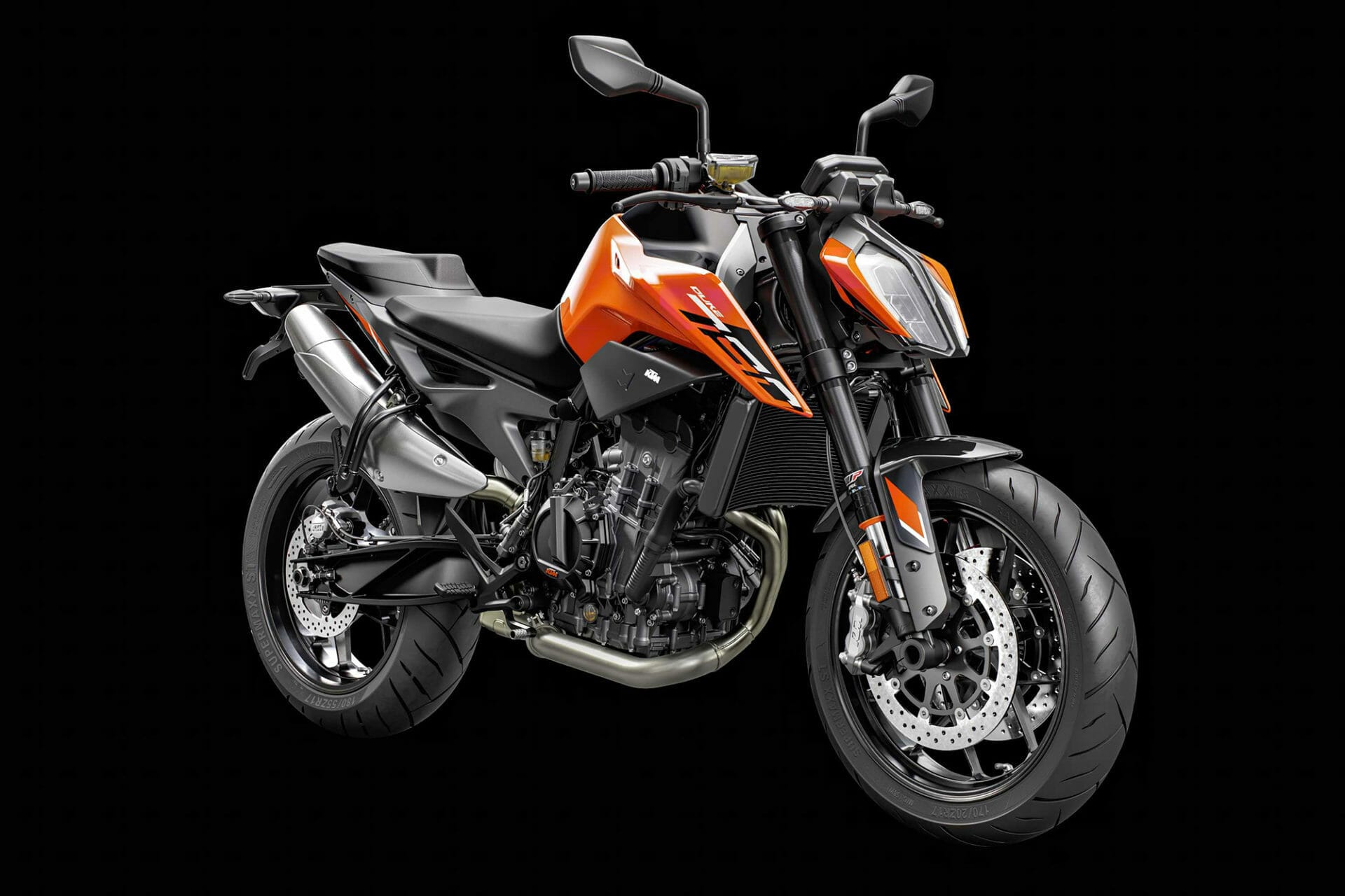 New 790 Duke for 2022 - KTM re-sharpens the Scalpel
- also in the MOTORCYCLES.NEWS APP
