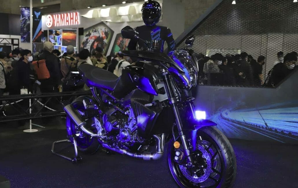 Yamaha Showcases MT-09 Cyber Rally At Osaka Motorcycle Show