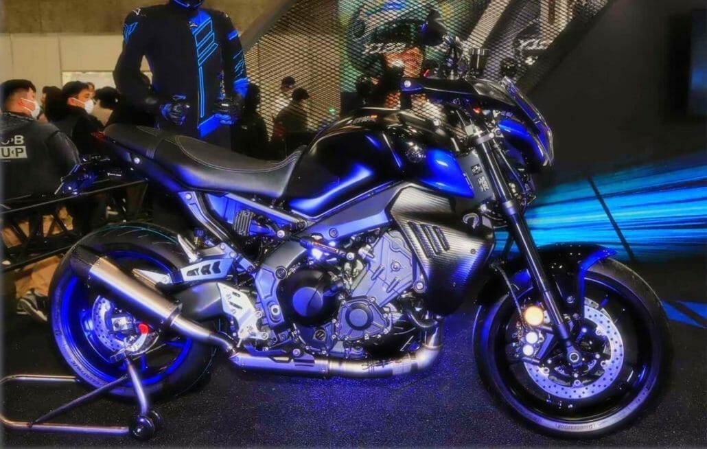 Yamaha MT 09 Cyber Rally 5