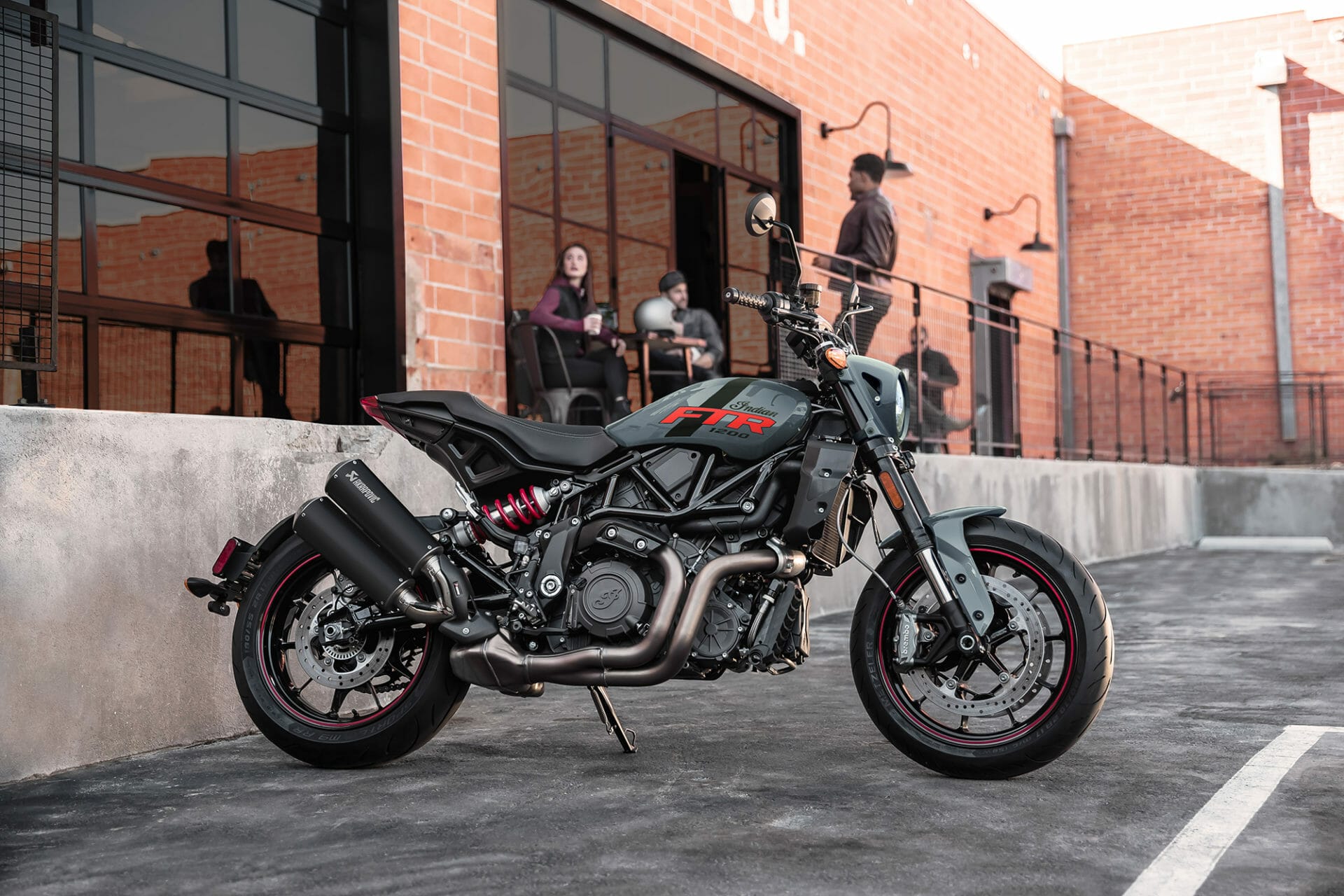 Indian FTR Stealth Gray Special Edition - MOTORCYCLES.NEWS