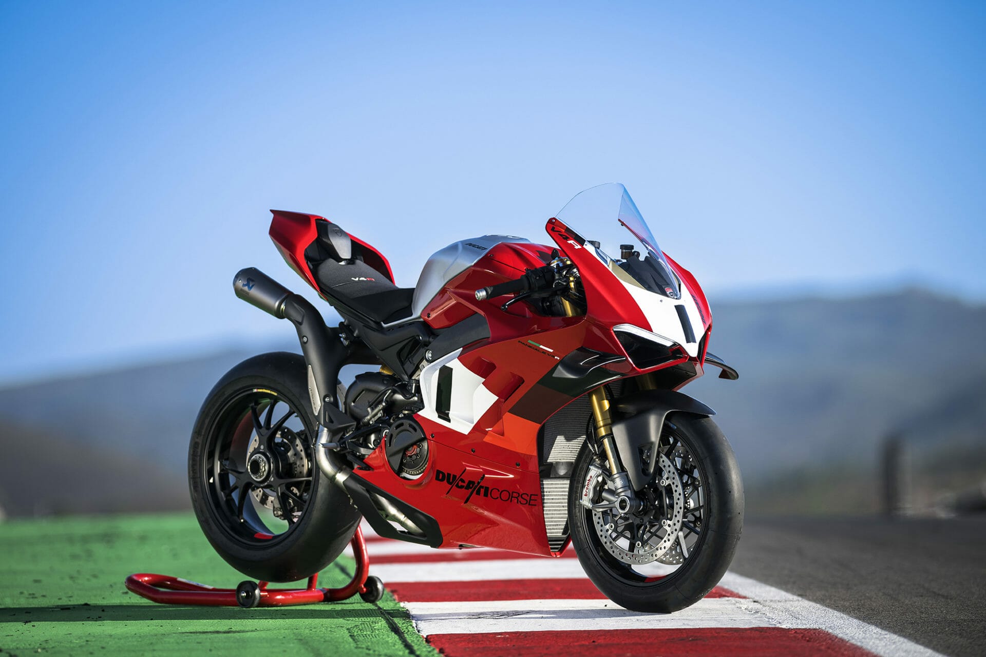 Ducati Panigale V4 R – 2023 - MOTORCYCLES.NEWS