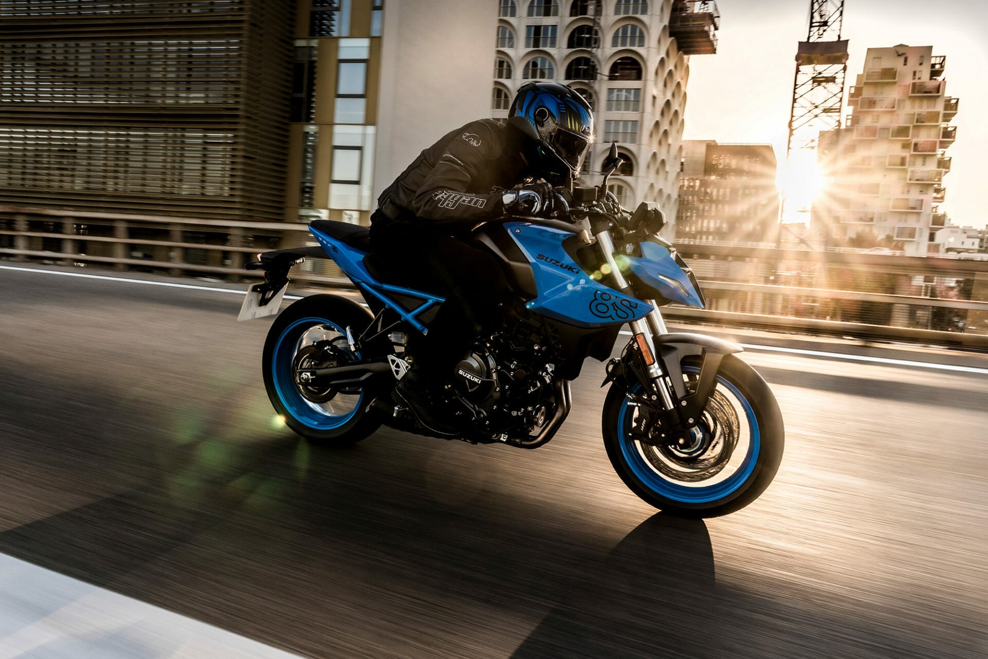Suzuki GSX-8S - MOTORCYCLES.NEWS