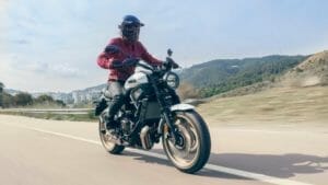 Yamaha XSR700 Legacy – 2023 MotorcyclesNews (6)