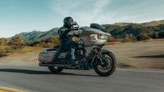 Harley Davidson CVO Road Glide 2023 28