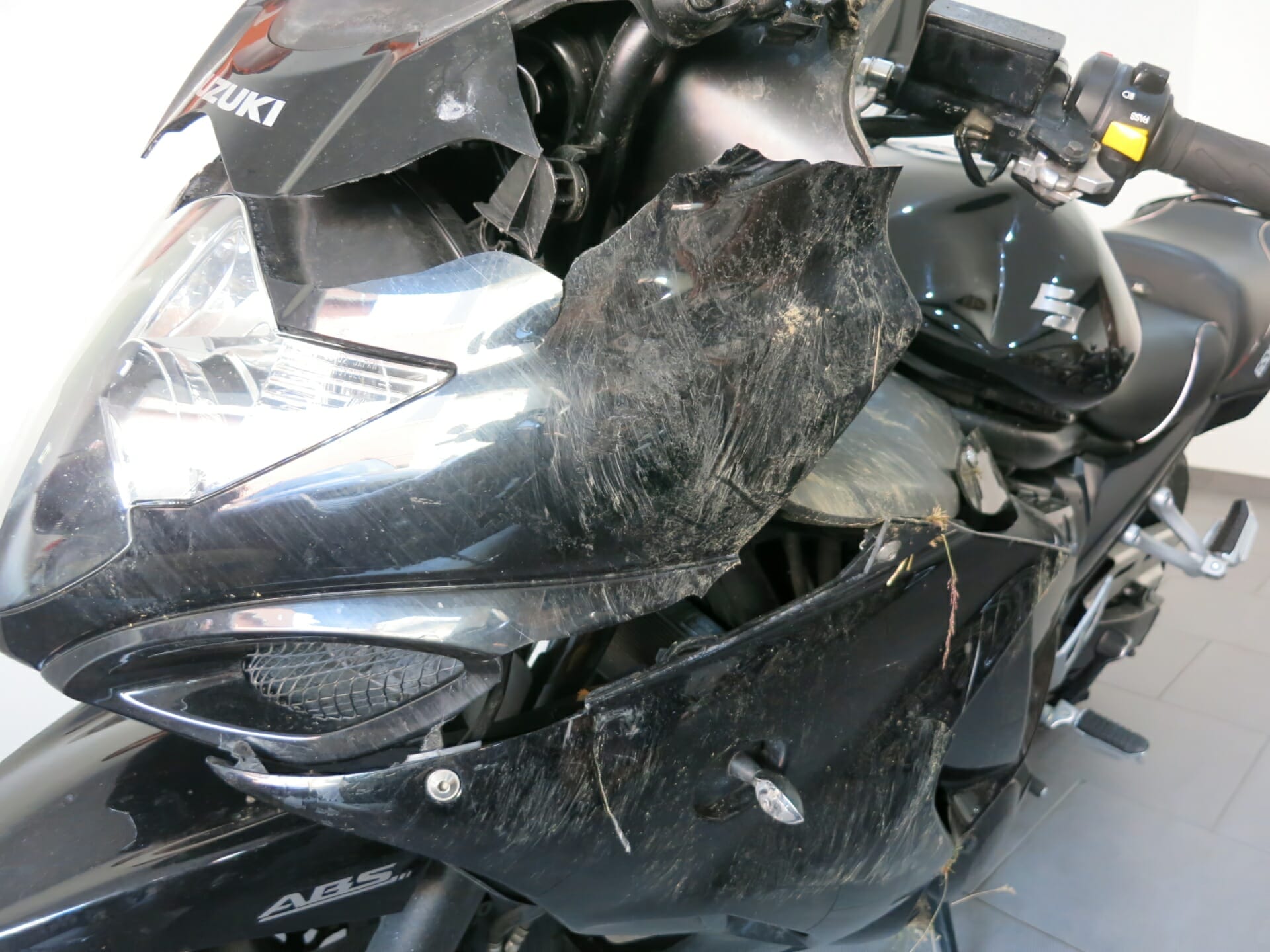 Nach einem Unfall mit dem Motorrad – Reparieren oder Verkaufen?