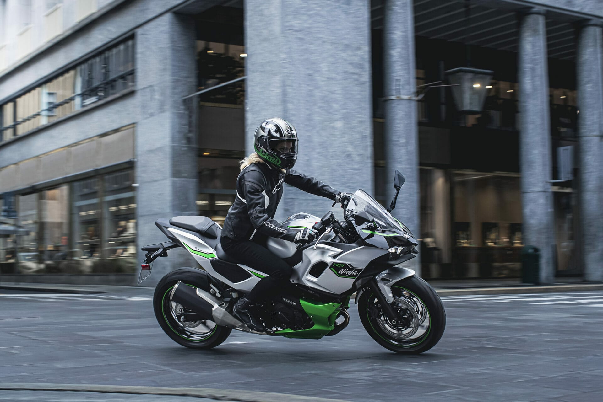 Kawasaki Ninja 7 HEV – Ein Blick auf die Technik des ersten Hybridmotorrads