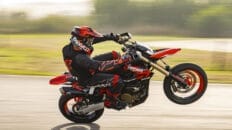 Ducati Hypermotard 698 Mono 4