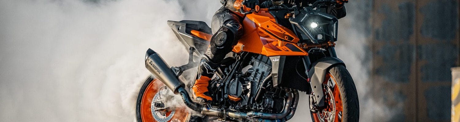KTM 990 DUKE für 2024 - Evolution der Performance - Motorcycles