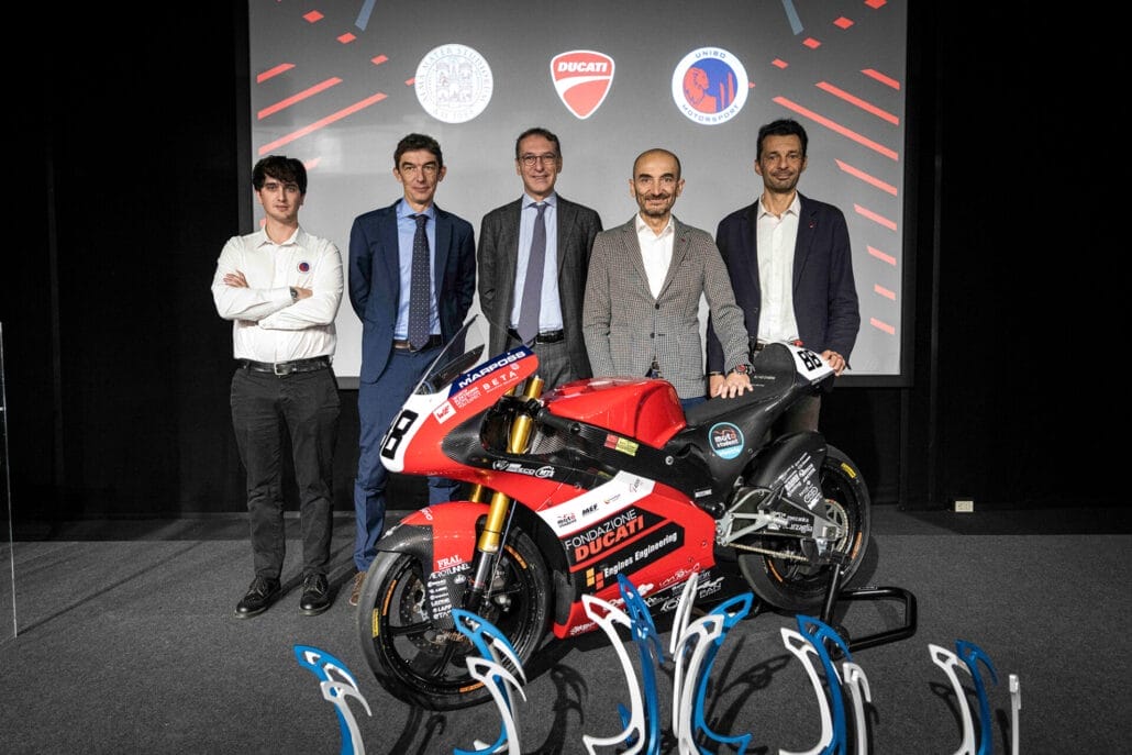 Team UniBo Motorsport und Ducati 2