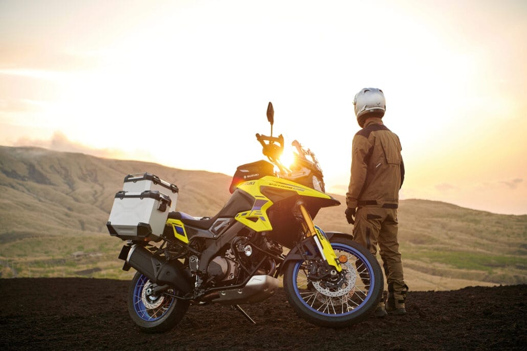 A new look for adventure: The Suzuki V-Strom 1050DE model year 2025 3 Suzuki Deutschland Motorrad V Strom 1050DE 2