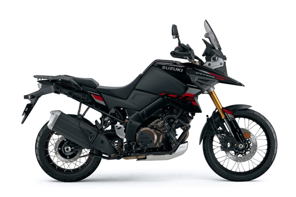 A new look for adventure: The Suzuki V-Strom 1050DE model year 2025 6 Suzuki Deutschland Motorrad V Strom 1050DE 5