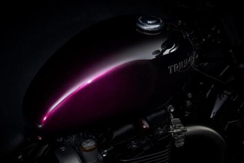 Triumph Bobber Purple StealthEdition (1)