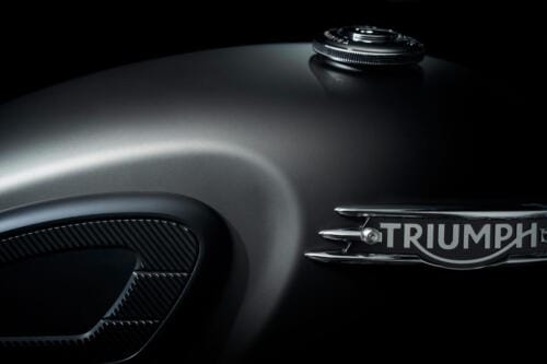 Triumph Bonneville T120 Black Silver Stealth Edition (2)